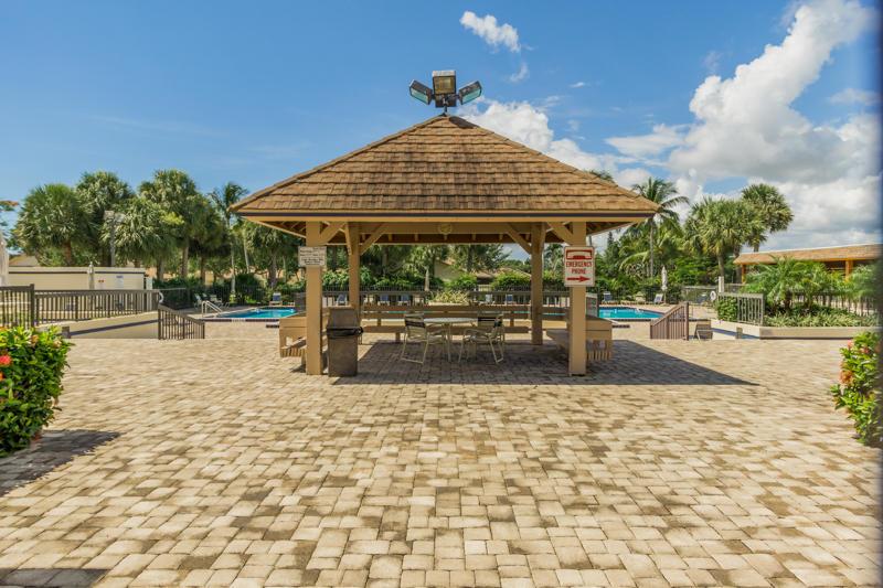 River at the Bluffs - Residential Lease