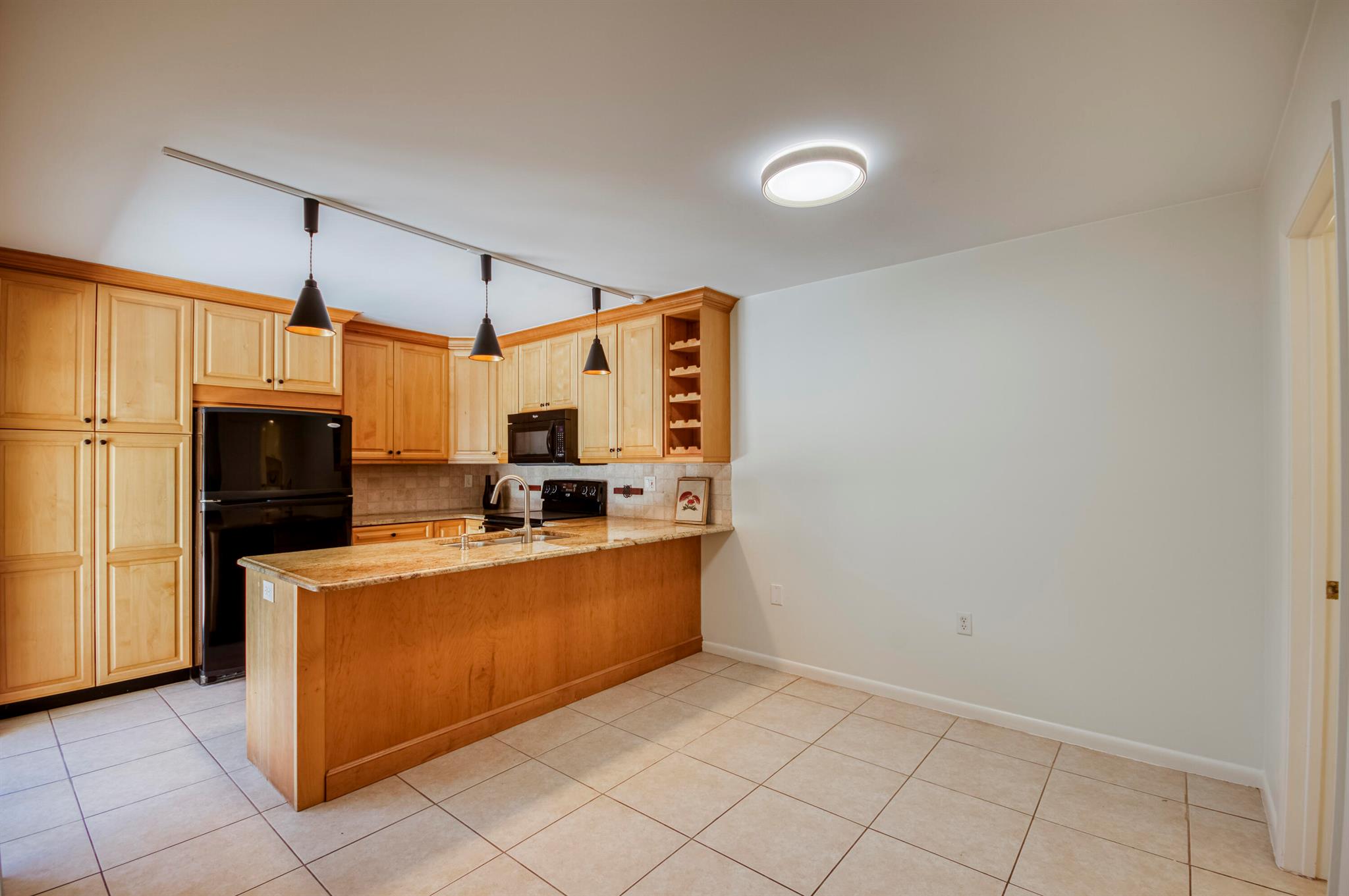 River at the Bluffs - Residential Lease