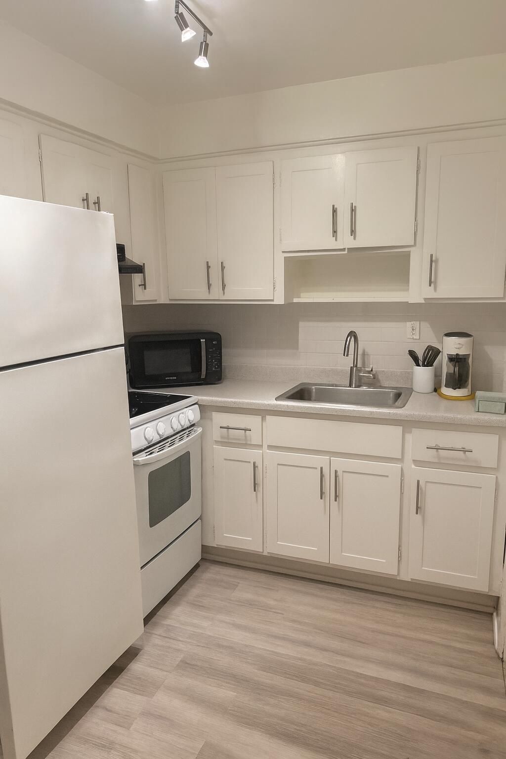 Photo of 635 SW 14th Terrace #0, Fort Lauderdale, FL 33312 (MLS # R11123763)