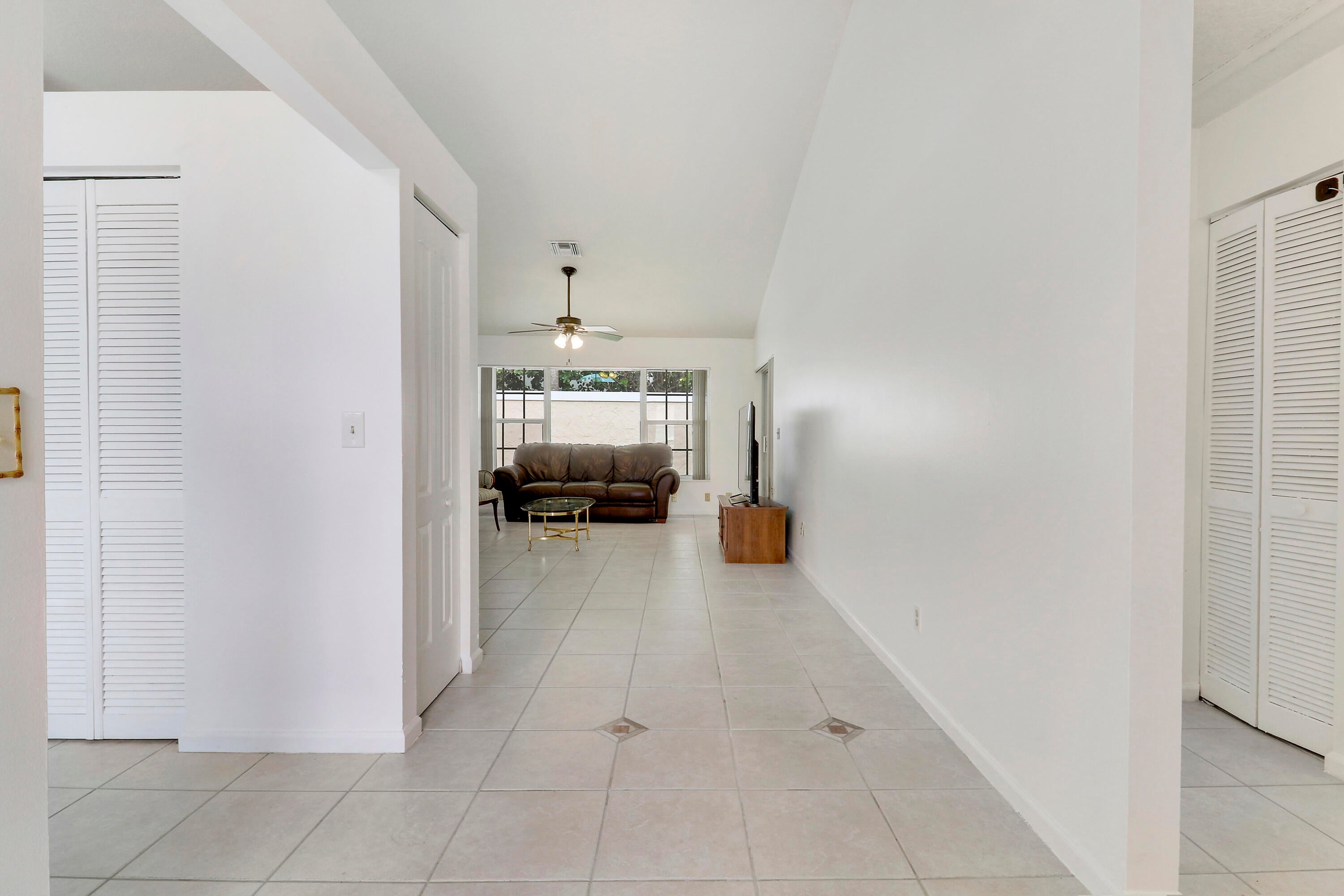 234 Moccasin Trail W