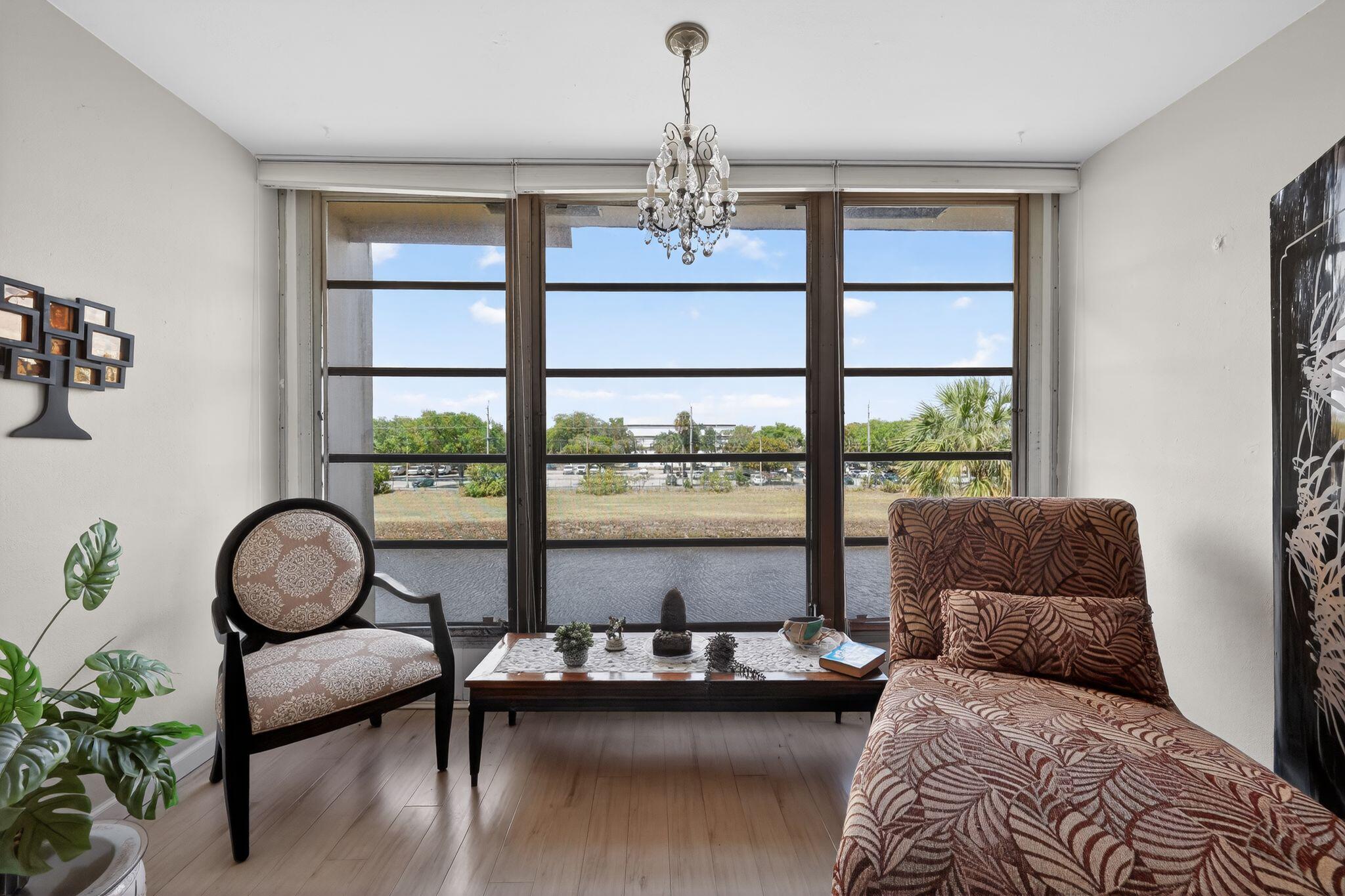 SUNRISE LAKES 31 CONDO - Residential