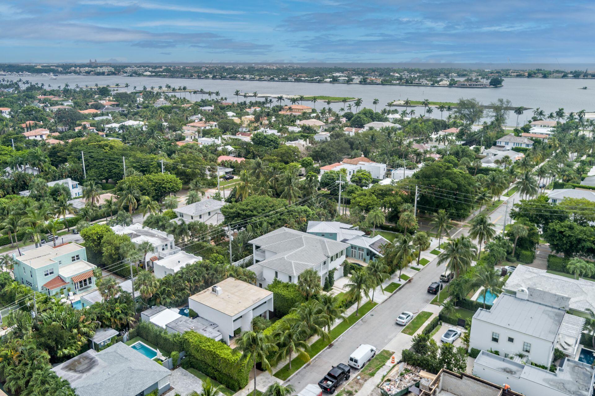 MONCEAUX - Residential