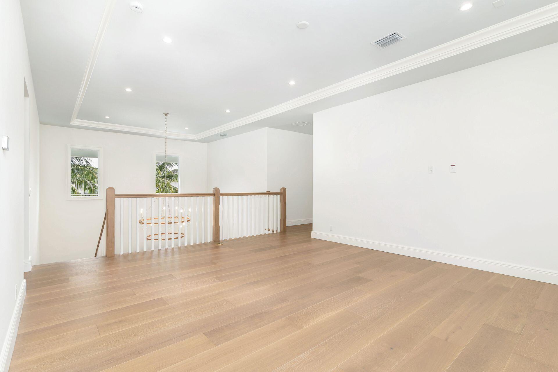 MONCEAUX - Residential