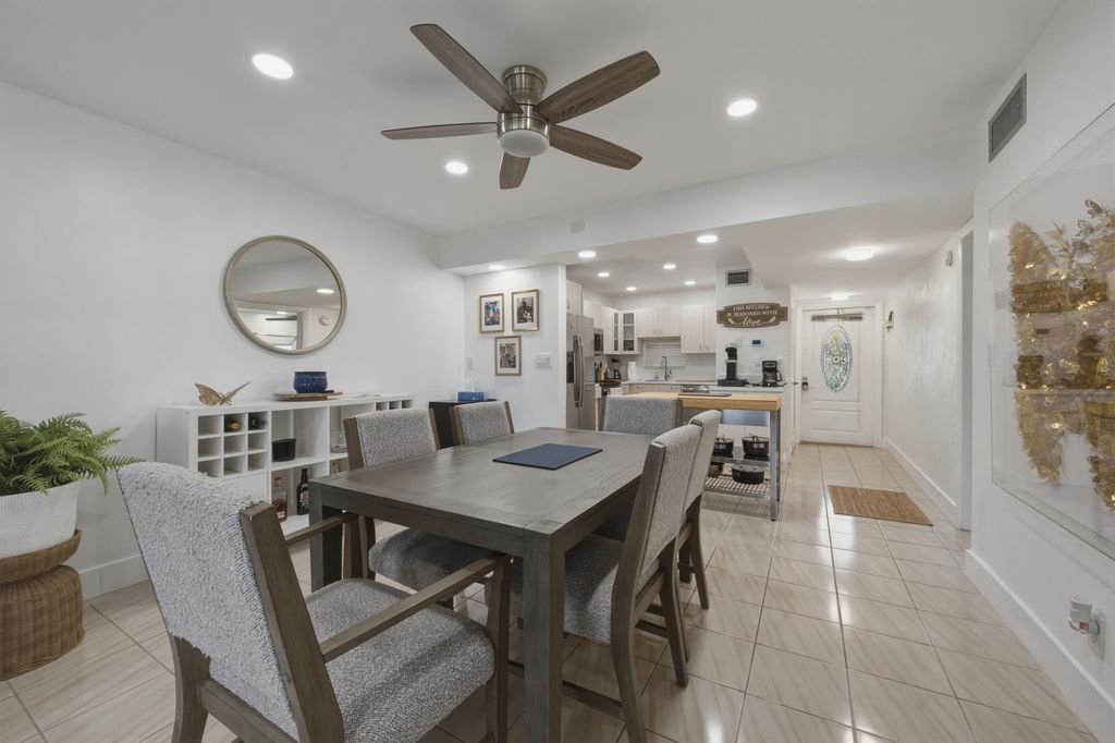 Photo of 9200 N Hollybrook Lake Drive #310, Pembroke Pines, FL 33025 (MLS # B26054181)