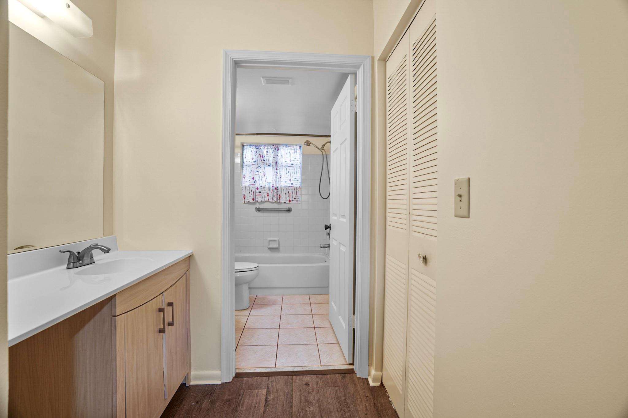 Golfside II Condo - Residential Lease