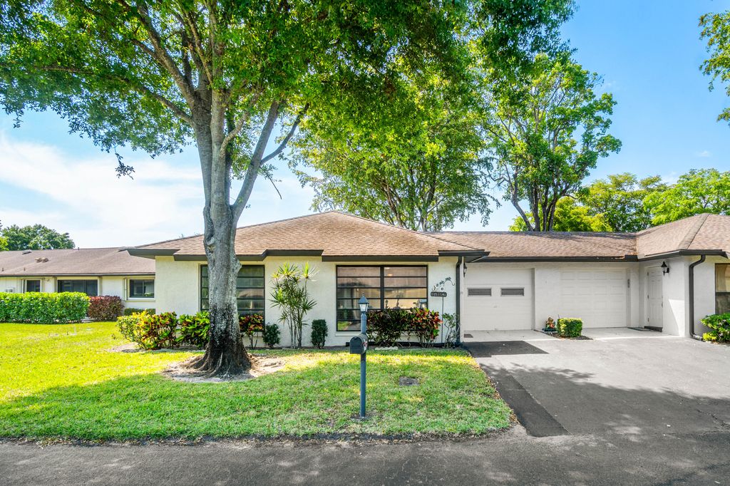Photo of 4717 Robinwood Terrace #A, Boynton Beach, FL 33436 (MLS # B26012626)