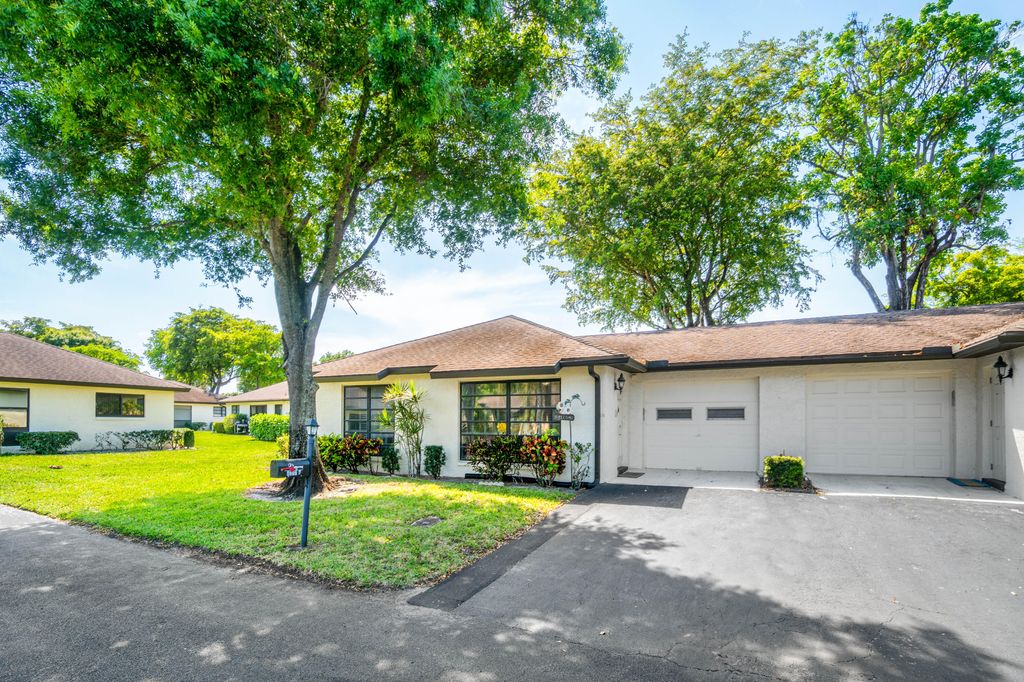 Photo of 4717 Robinwood Terrace #A, Boynton Beach, FL 33436 (MLS # B26012626)