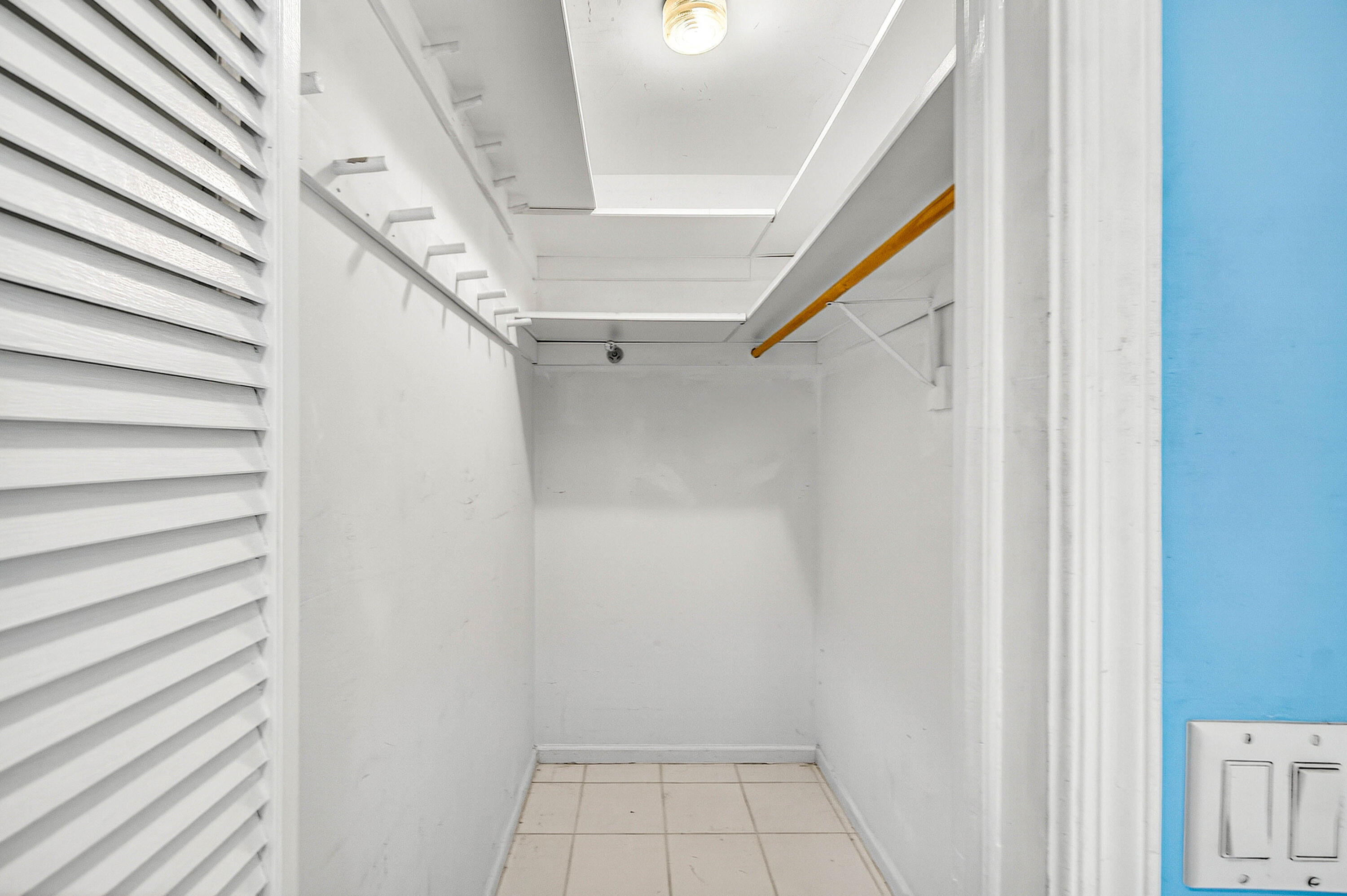 GREENTREE VILLAS CONDO - Residential