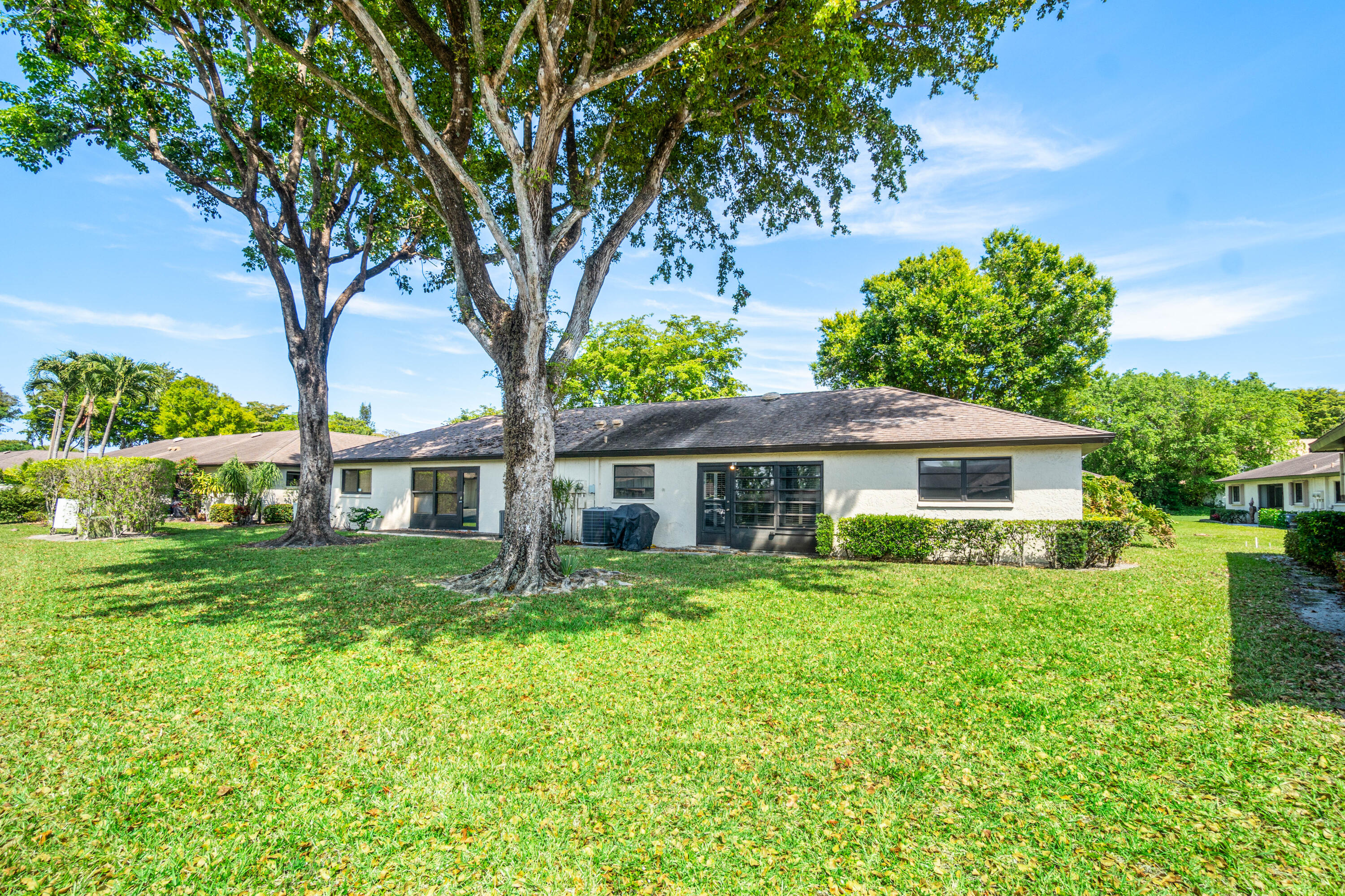 GREENTREE VILLAS CONDO - Residential