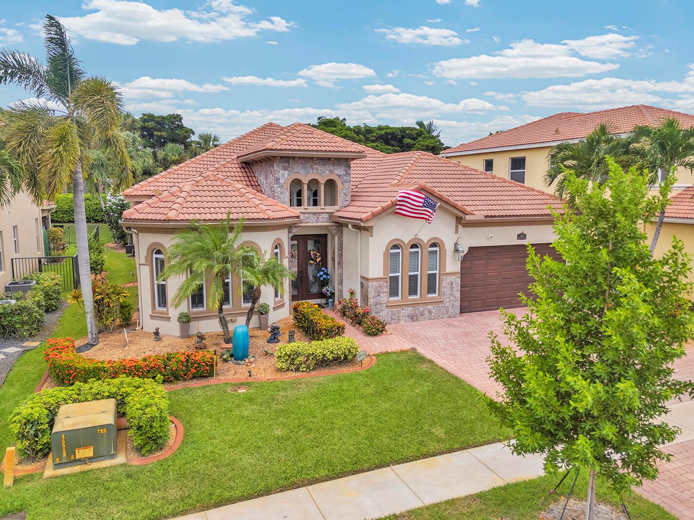 8604 Cobblestone Point Circle