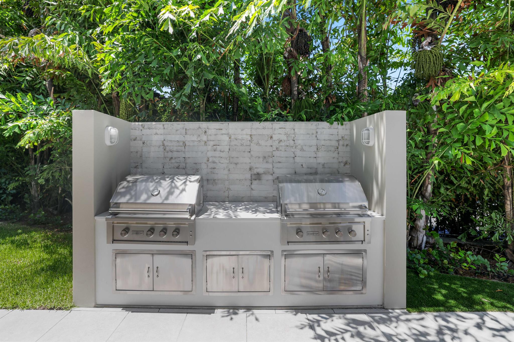 S/D OF 9-46-43 IN - Residential