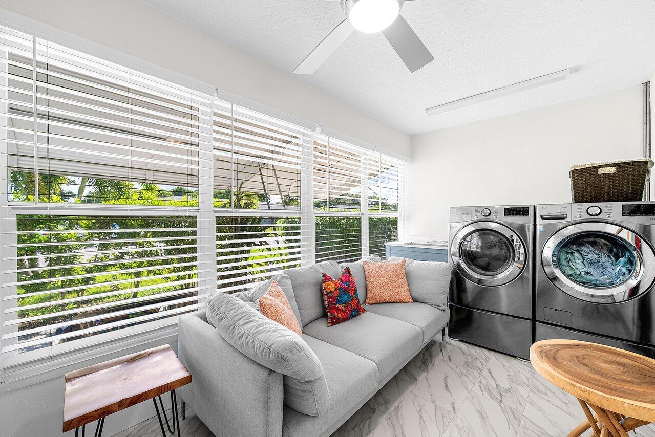 HIGH POINT OF DELRAY BEAC - Residential Lease