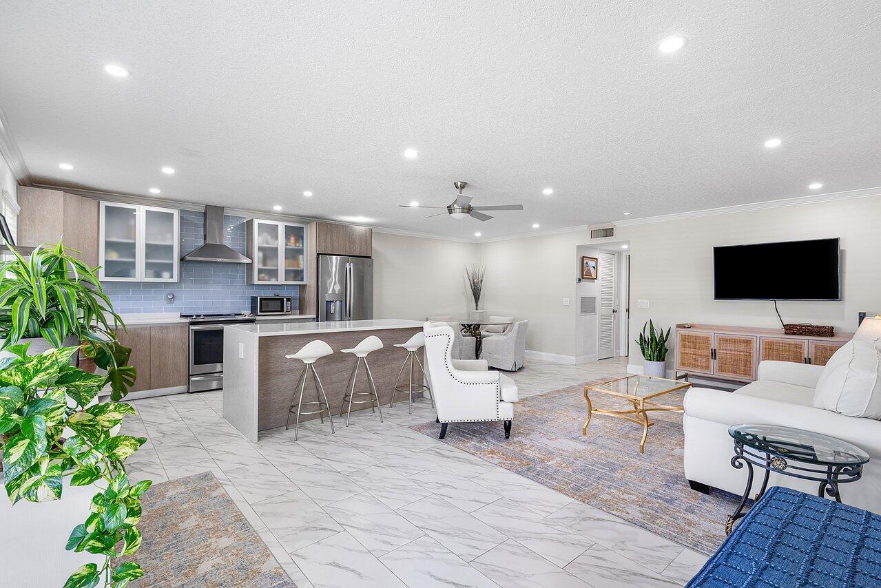 HIGH POINT OF DELRAY BEAC - Residential Lease