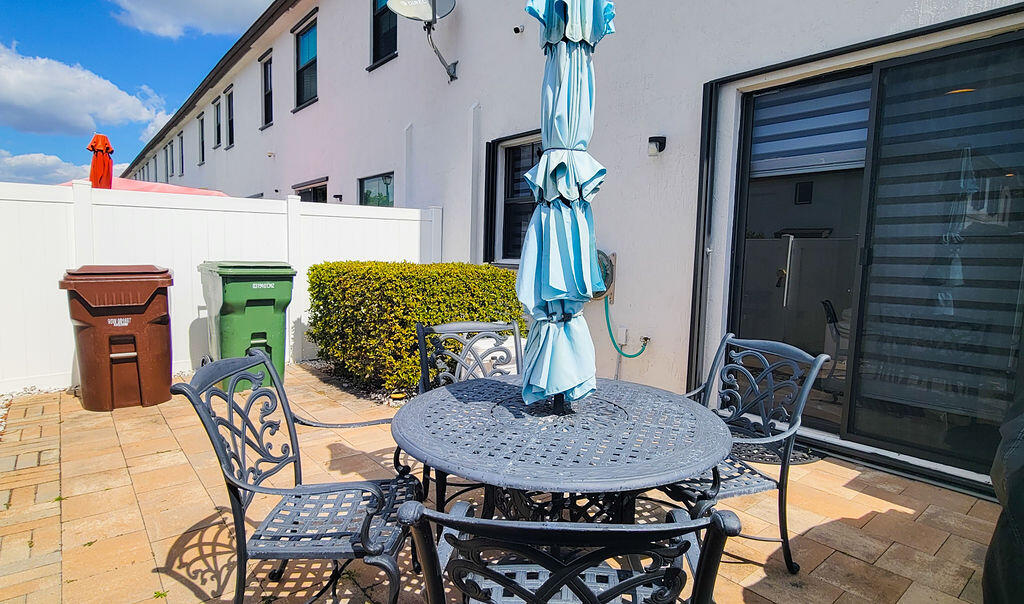 AQUABELLA NORTH REPLAT - Residential