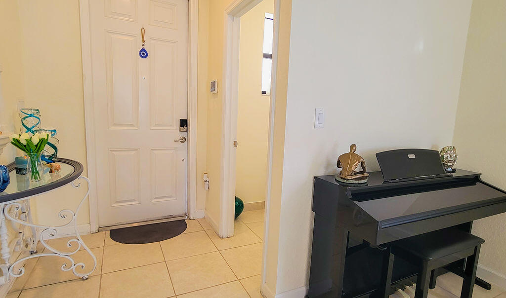 AQUABELLA NORTH REPLAT - Residential