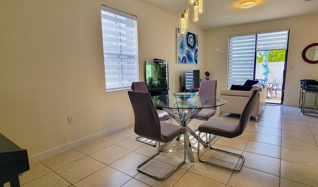 AQUABELLA NORTH REPLAT - Residential