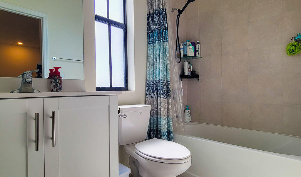 AQUABELLA NORTH REPLAT - Residential