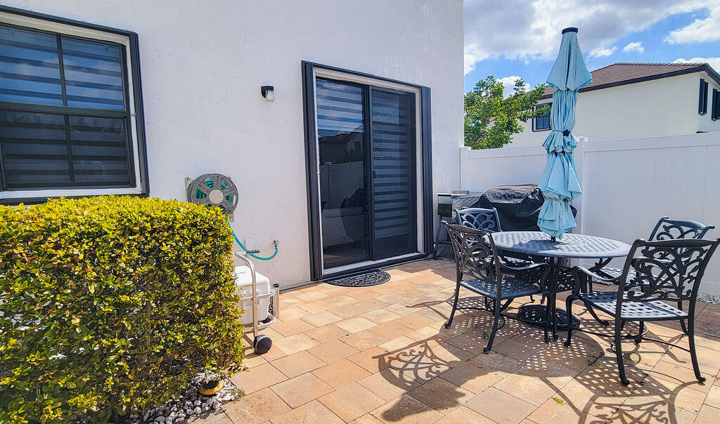 AQUABELLA NORTH REPLAT - Residential