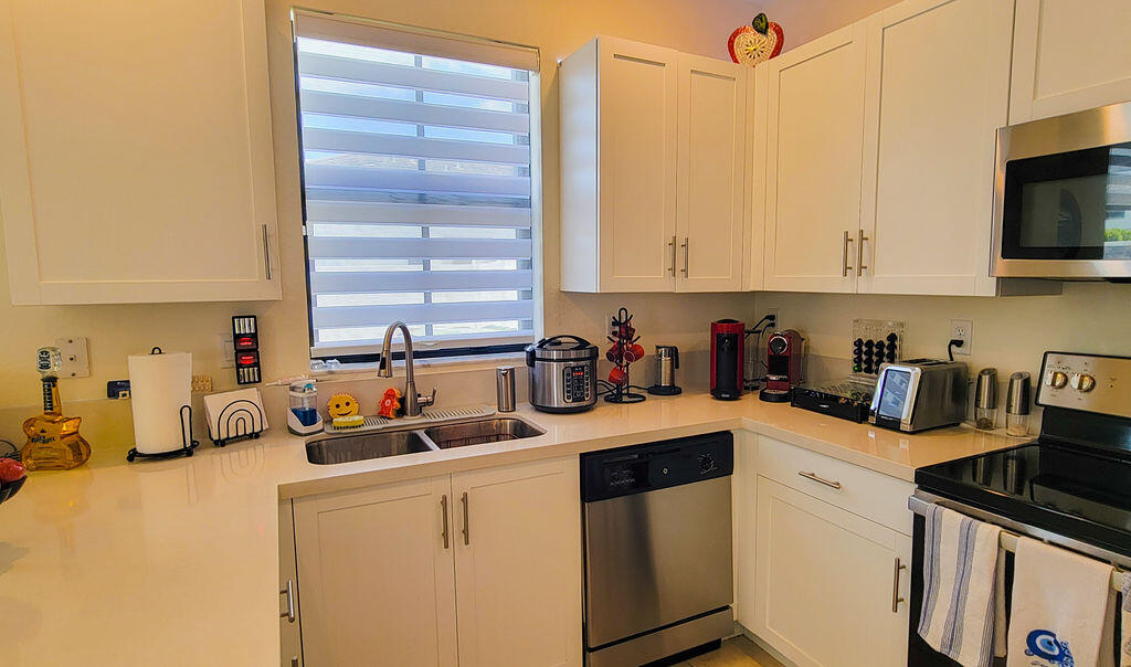 AQUABELLA NORTH REPLAT - Residential