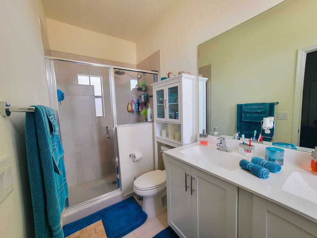 AQUABELLA NORTH REPLAT - Residential