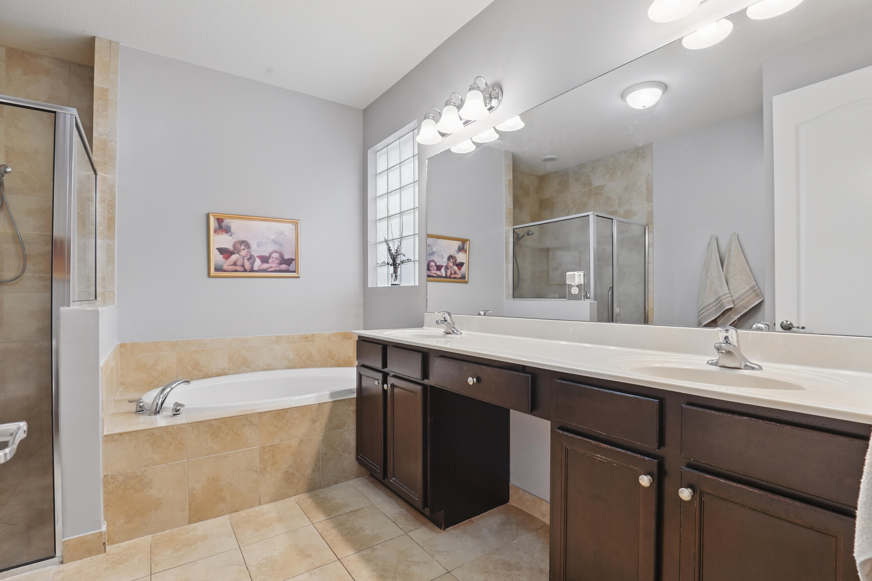 ASPEN GLEN - Residential