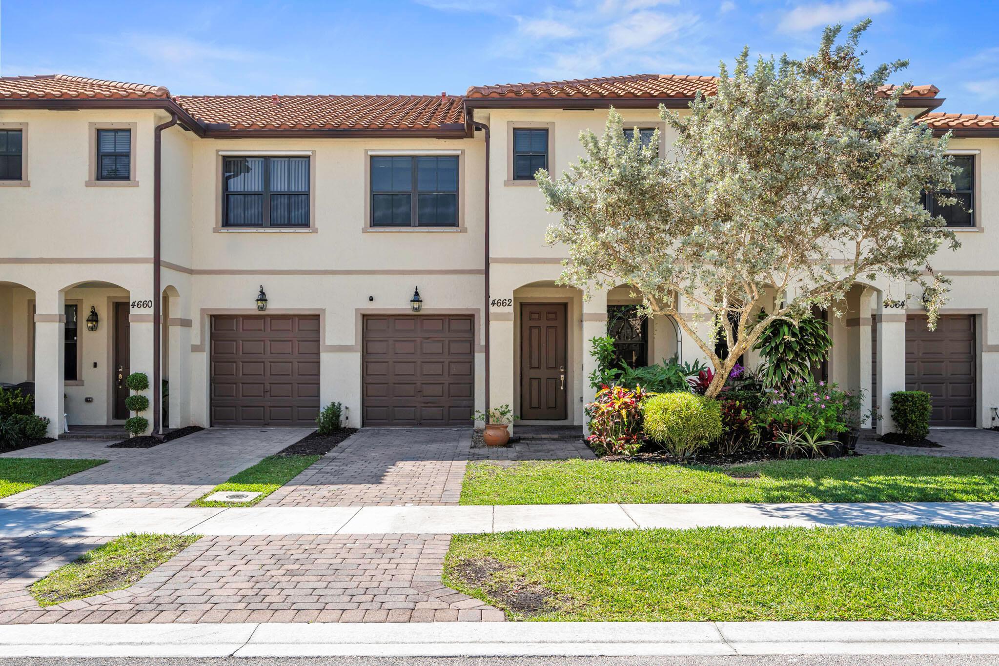 4662 Silver Saw Lane
