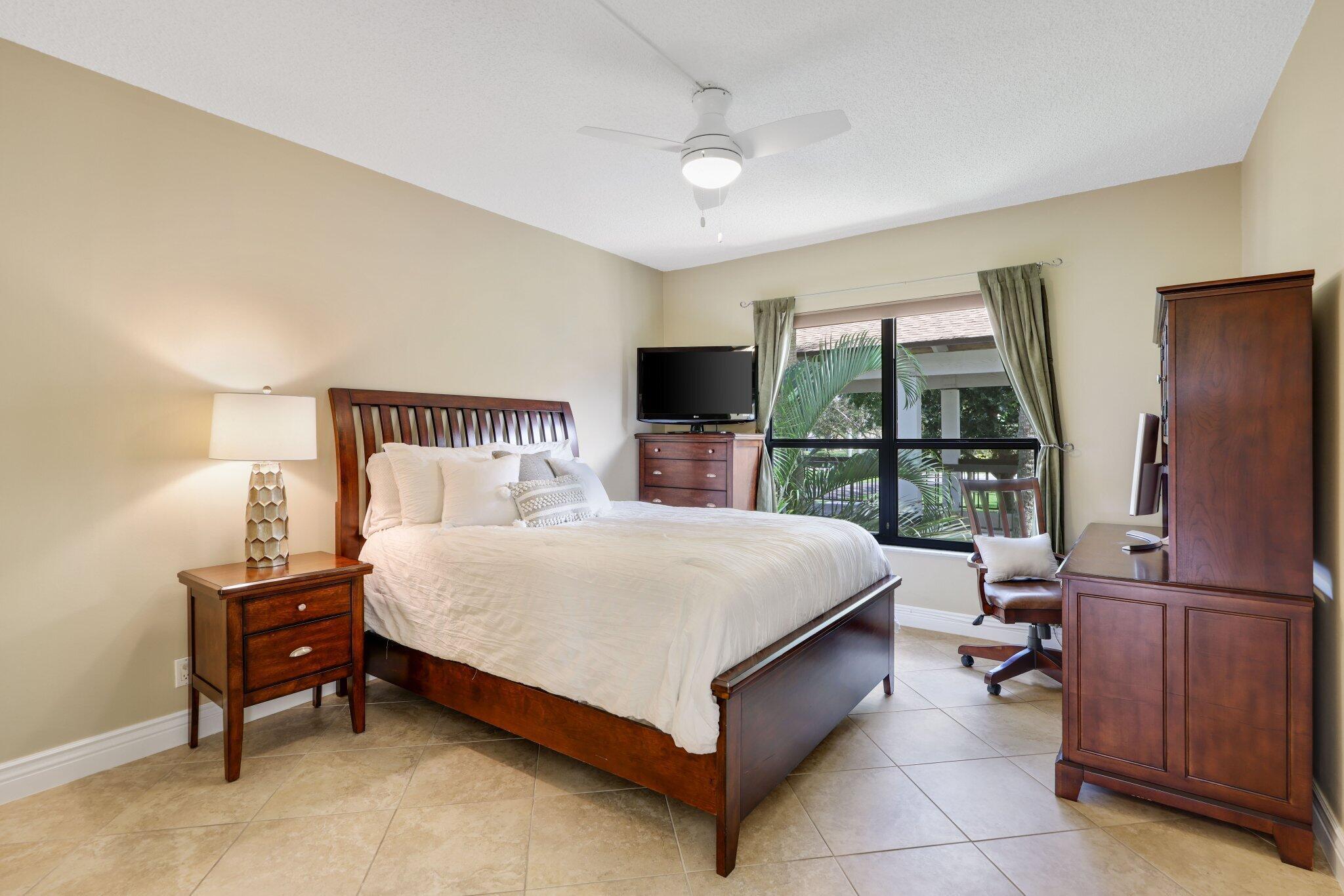 GREENSWARD VILLAGE CONDO - Residential