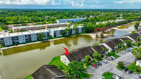 A home in Lake Worth