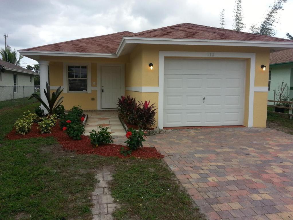 Greenacres 1 - Residential Lease