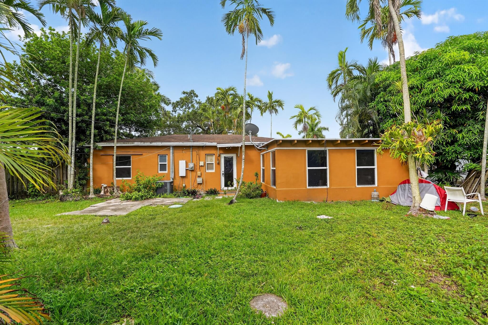 14621 LINCOLN Boulevard, Miami FL 33176
