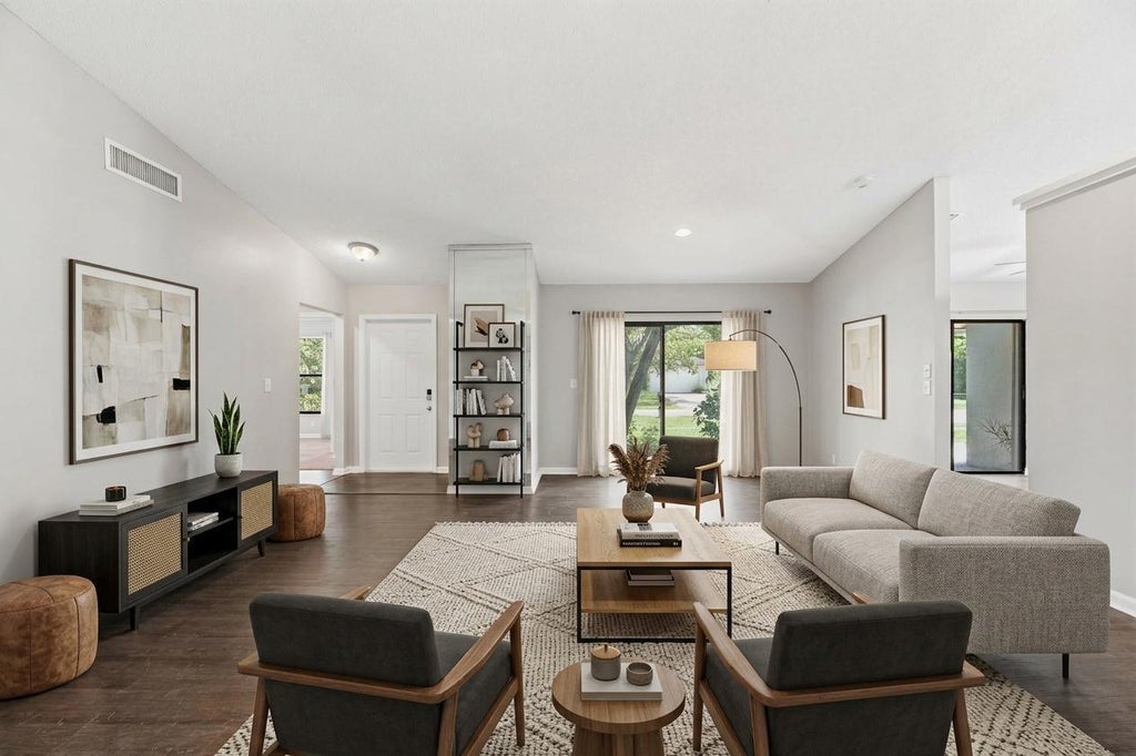 Photo of 14711 Hideaway Lane #l, Delray Beach, FL 33484 (MLS # B26071141)