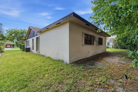 Tiny photo for 14711 Hideaway Lane #l, Delray Beach, FL 33484 (MLS # B26071141)