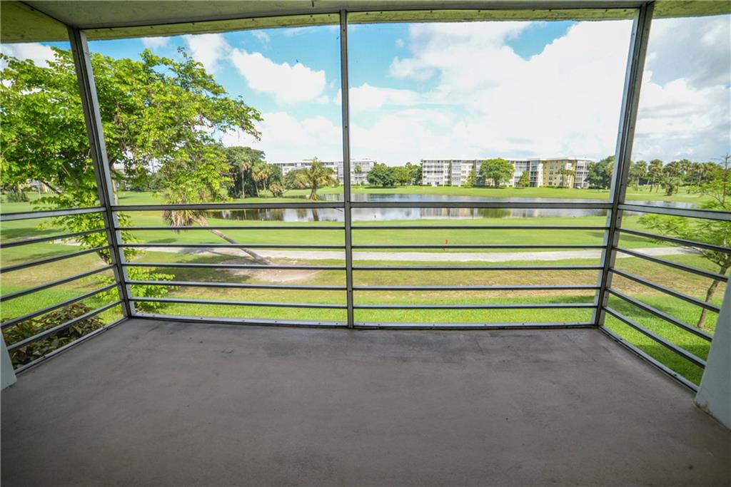 Palm Aire - Residential