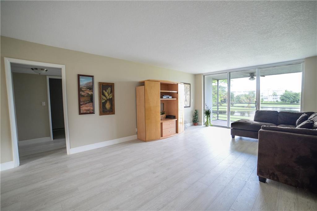 Palm Aire - Residential