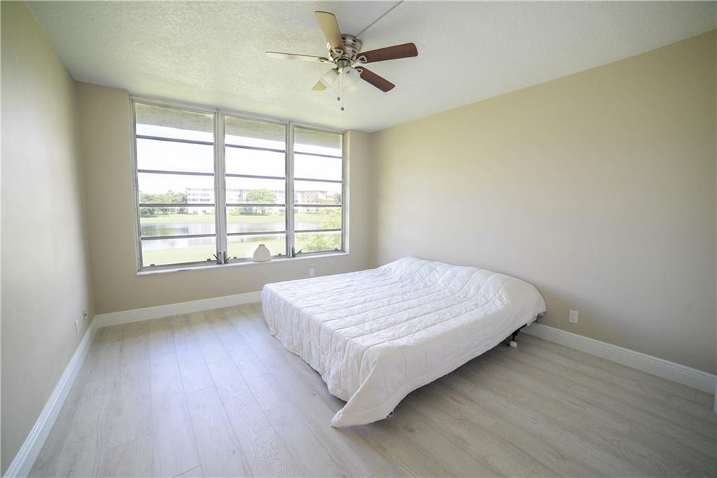 Palm Aire - Residential