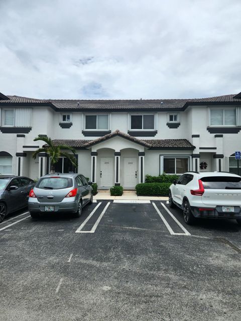 2208 SE 24th Place Homestead FL 33035