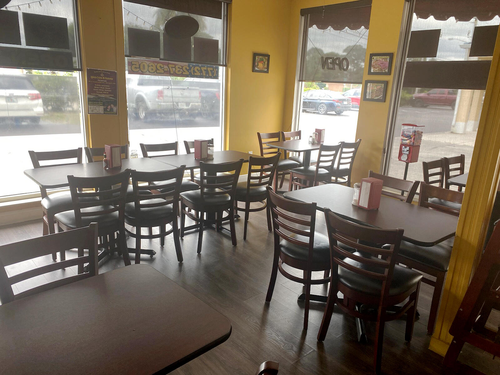 GREAT BUSINESS OPPORTUNITY! Turnkey up and running restaurant for sale. High visibility and traffic at this great location near St. Lucie West/PGA village. All equipment, inventory, furniture & fixtures included in sale. Low rent! Clean surroundings with great customer service.