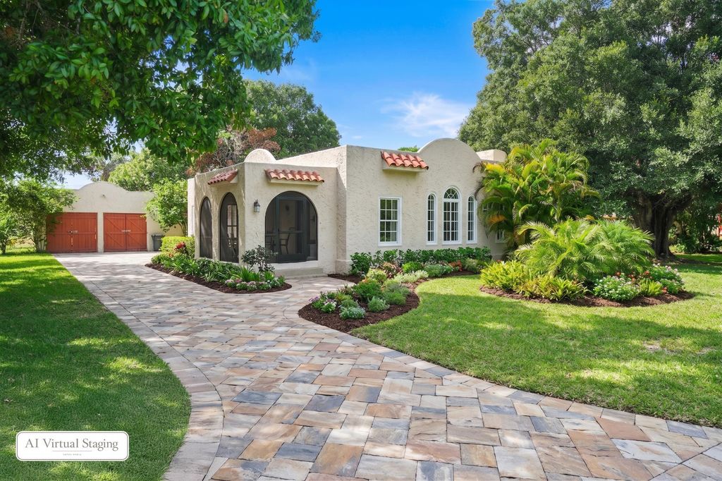 Photo of 2509 Sunrise Boulevard, Fort Pierce, FL 34982 (MLS # B26019171)