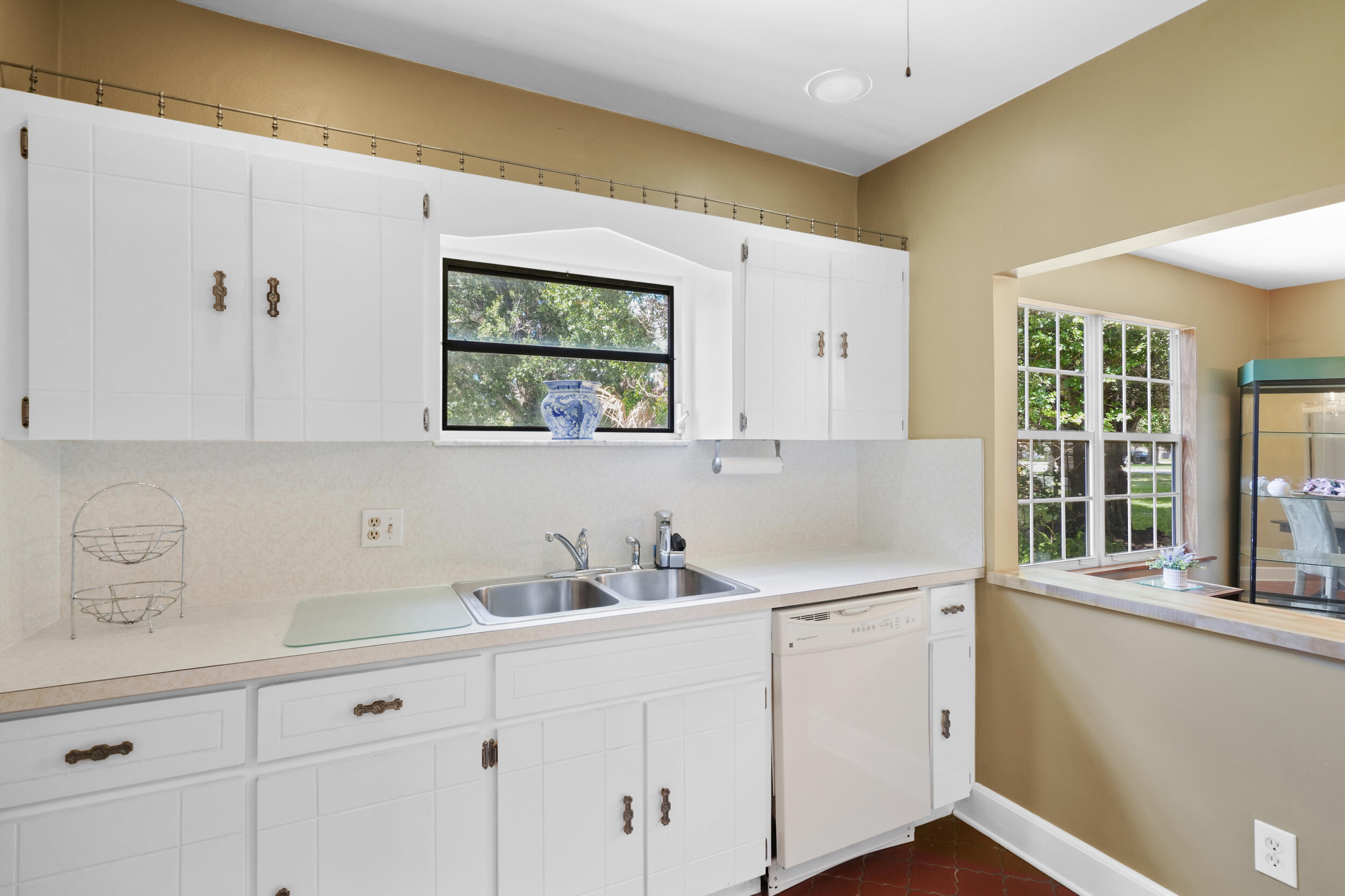 MARAVILLA TERRACE SUBDIVISION - Residential