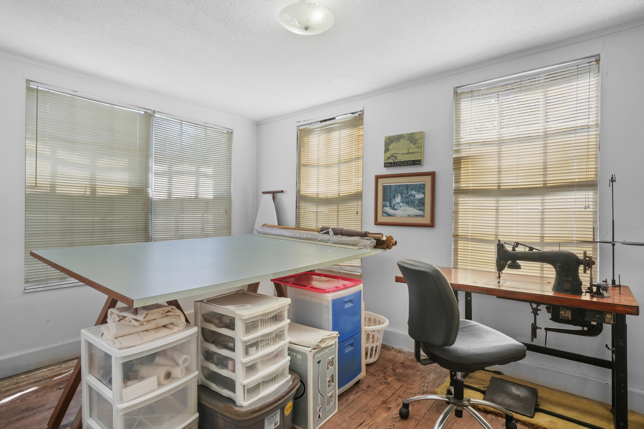 MARAVILLA TERRACE SUBDIVISION - Residential