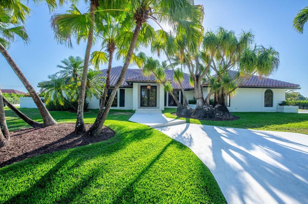 Photo of 2184 Appaloosa Trail, Wellington, FL 33414 (MLS # R11088756)