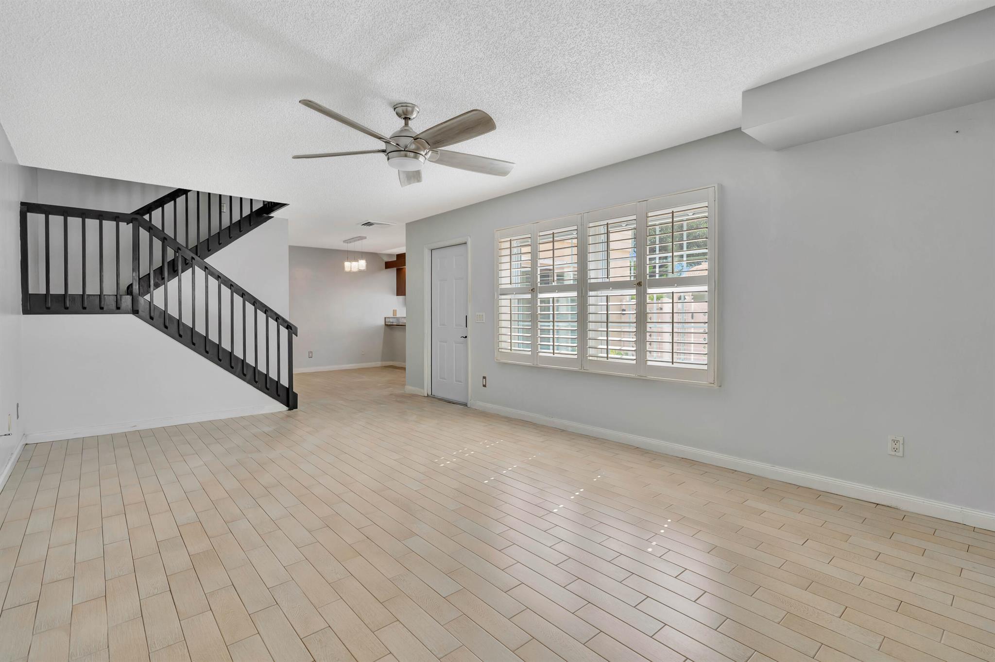 WELLESLEY AT LAKE CLARKE - Residential