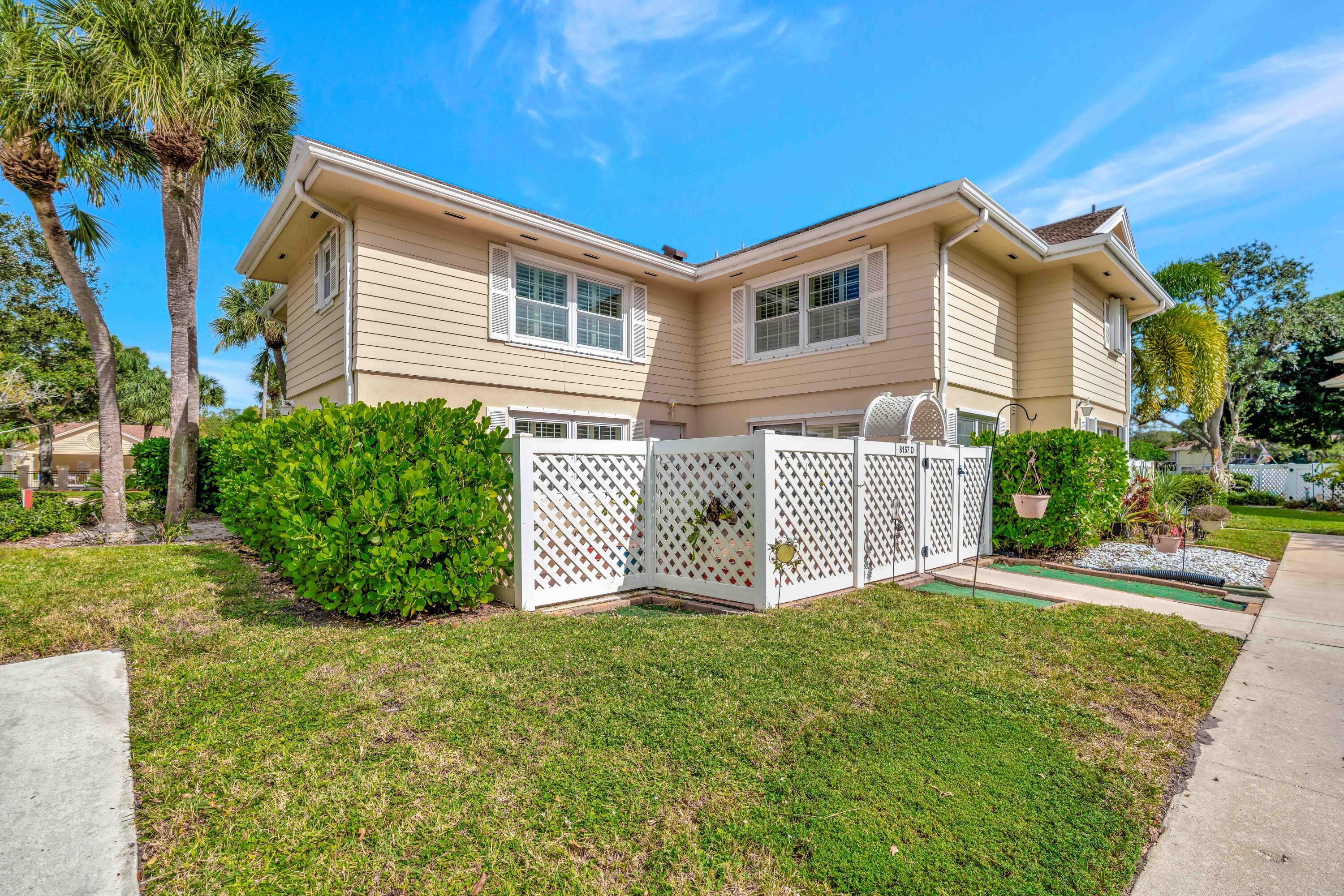 WELLESLEY AT LAKE CLARKE SHORES - Residential