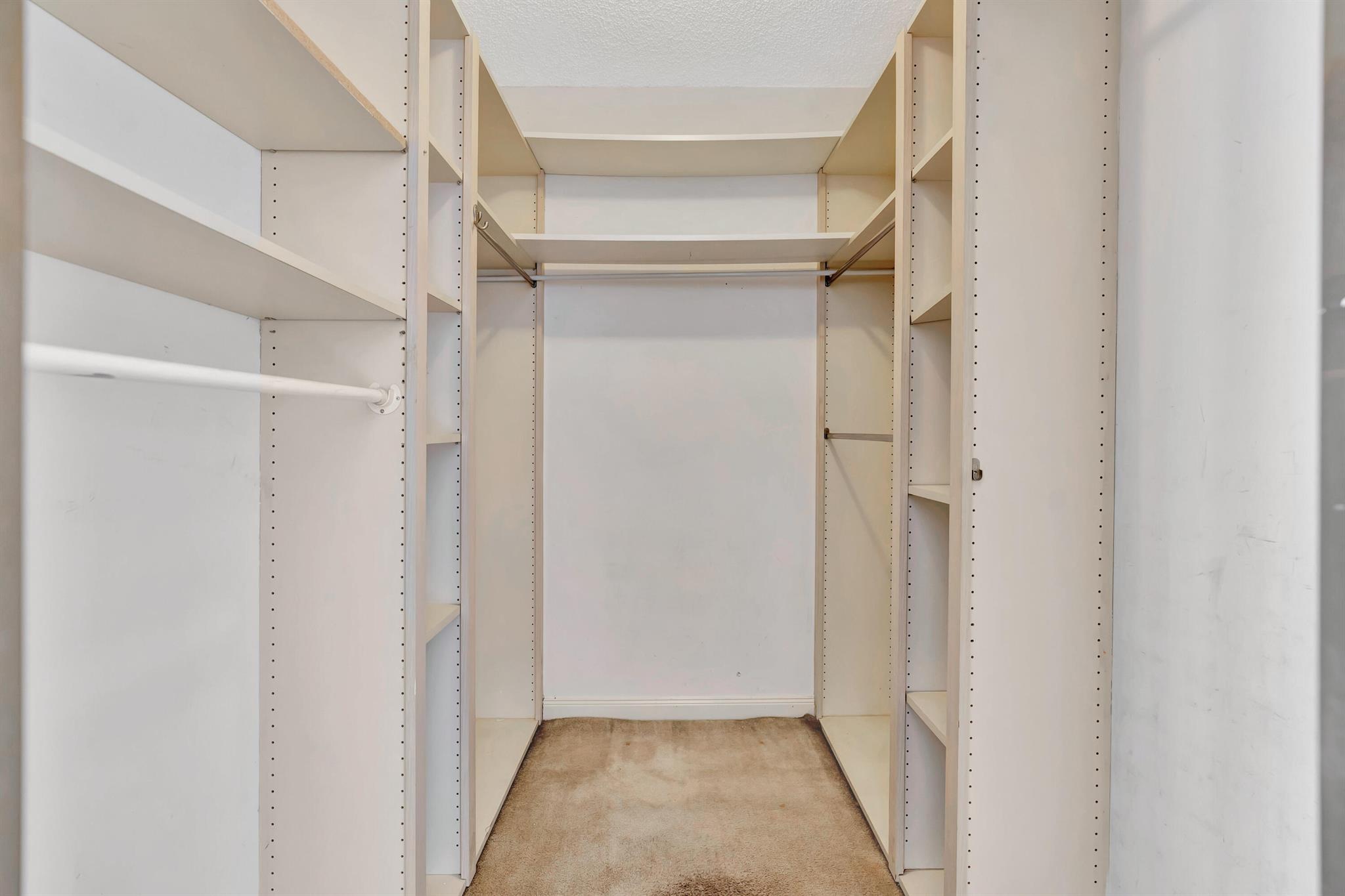 WELLESLEY AT LAKE CLARKE - Residential