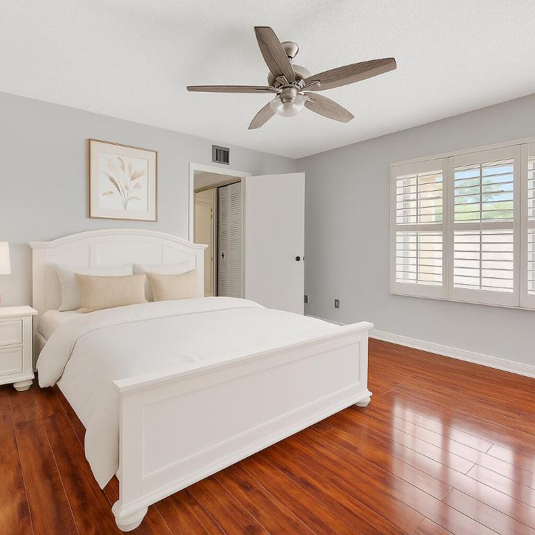 WELLESLEY AT LAKE CLARKE SHORES - Residential