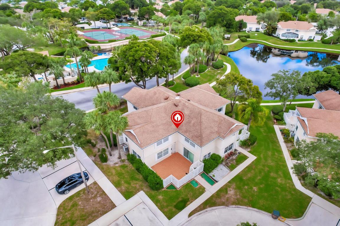 WELLESLEY AT LAKE CLARKE SHORES - Residential