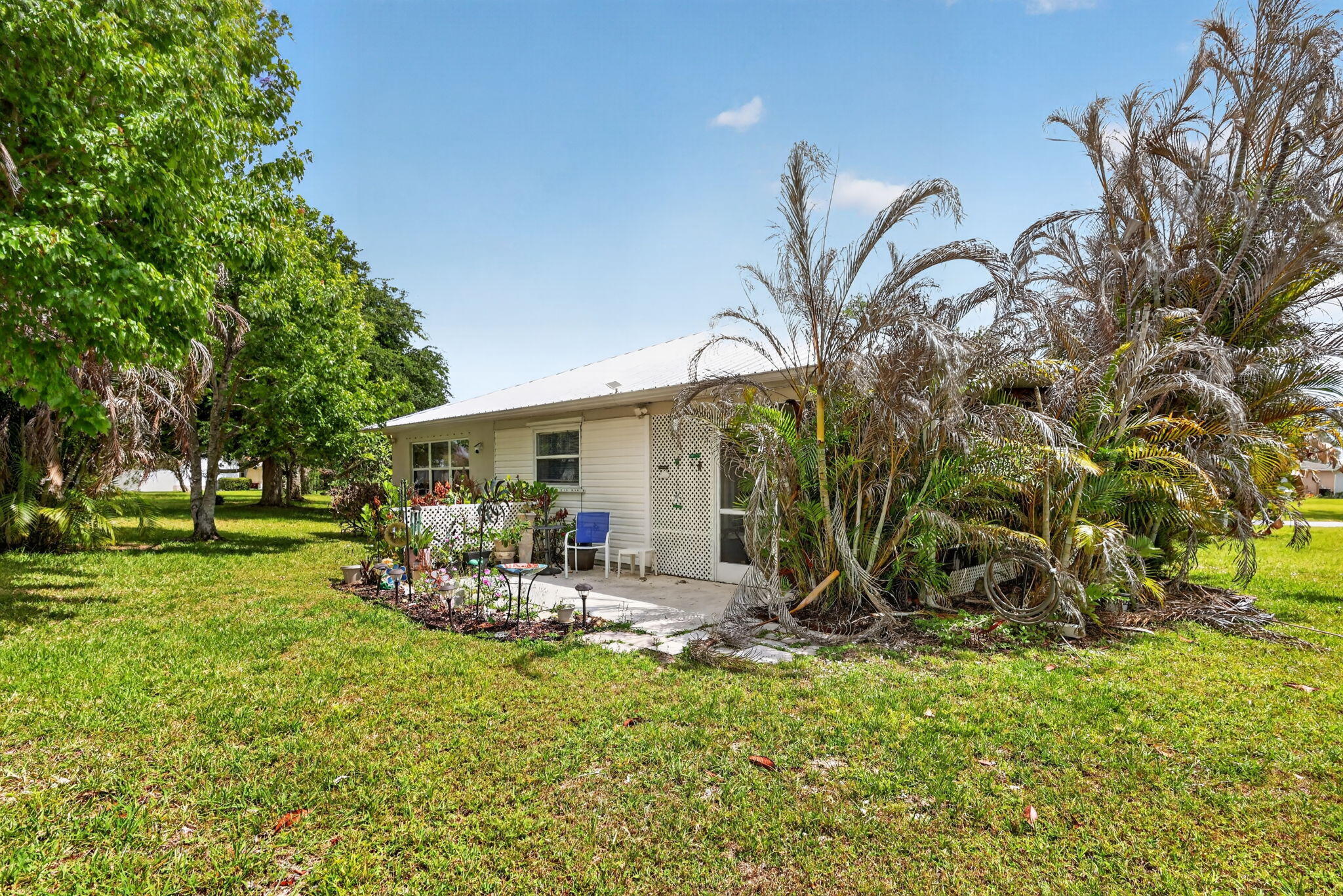 SPANISH LAKES FAIRWAYS NE PHASE - Residential