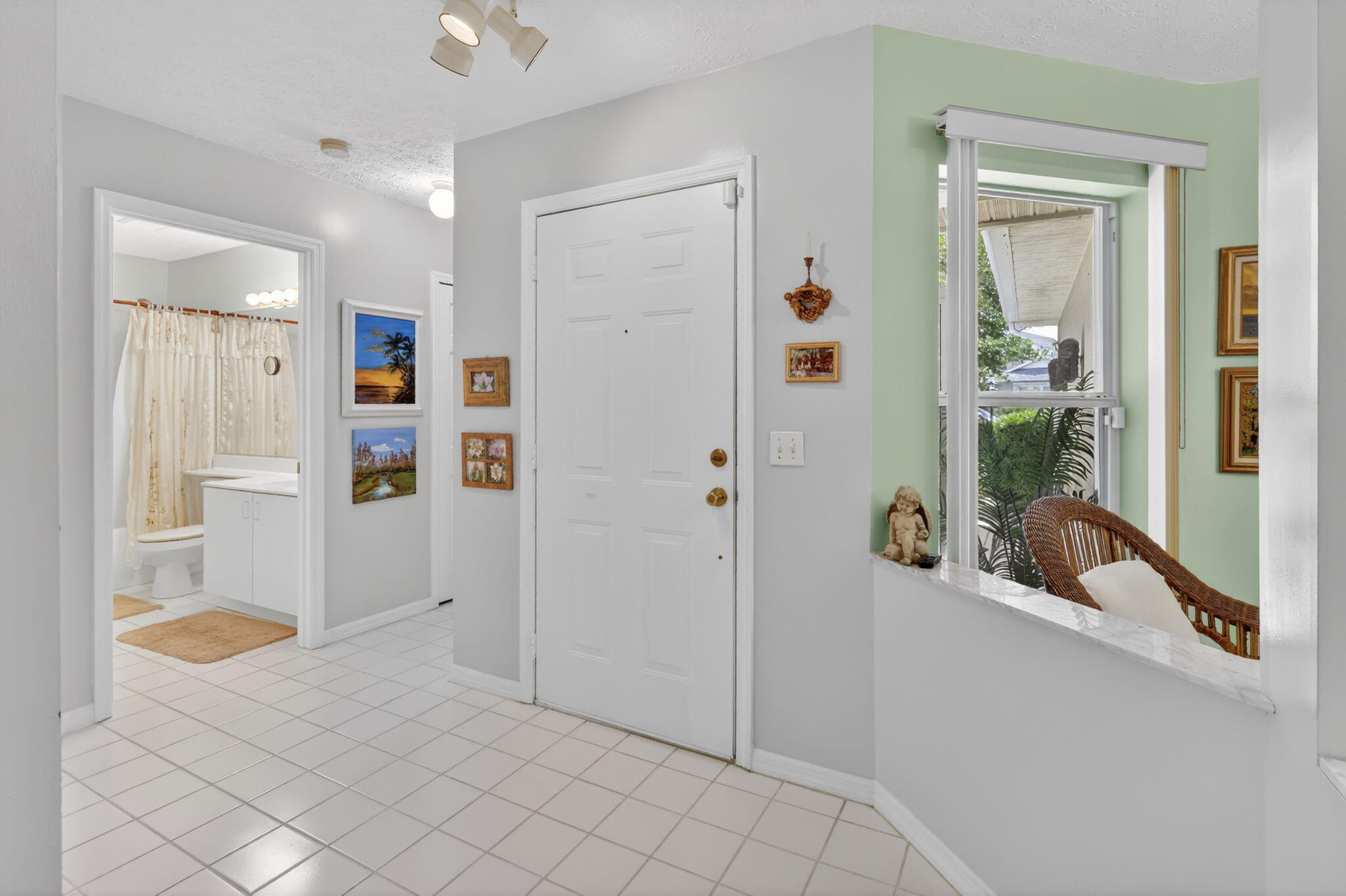 SPANISH LAKES FAIRWAYS NE PHASE - Residential