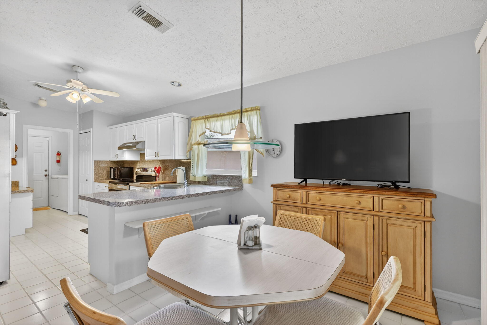 SPANISH LAKES FAIRWAYS NE PHASE - Residential