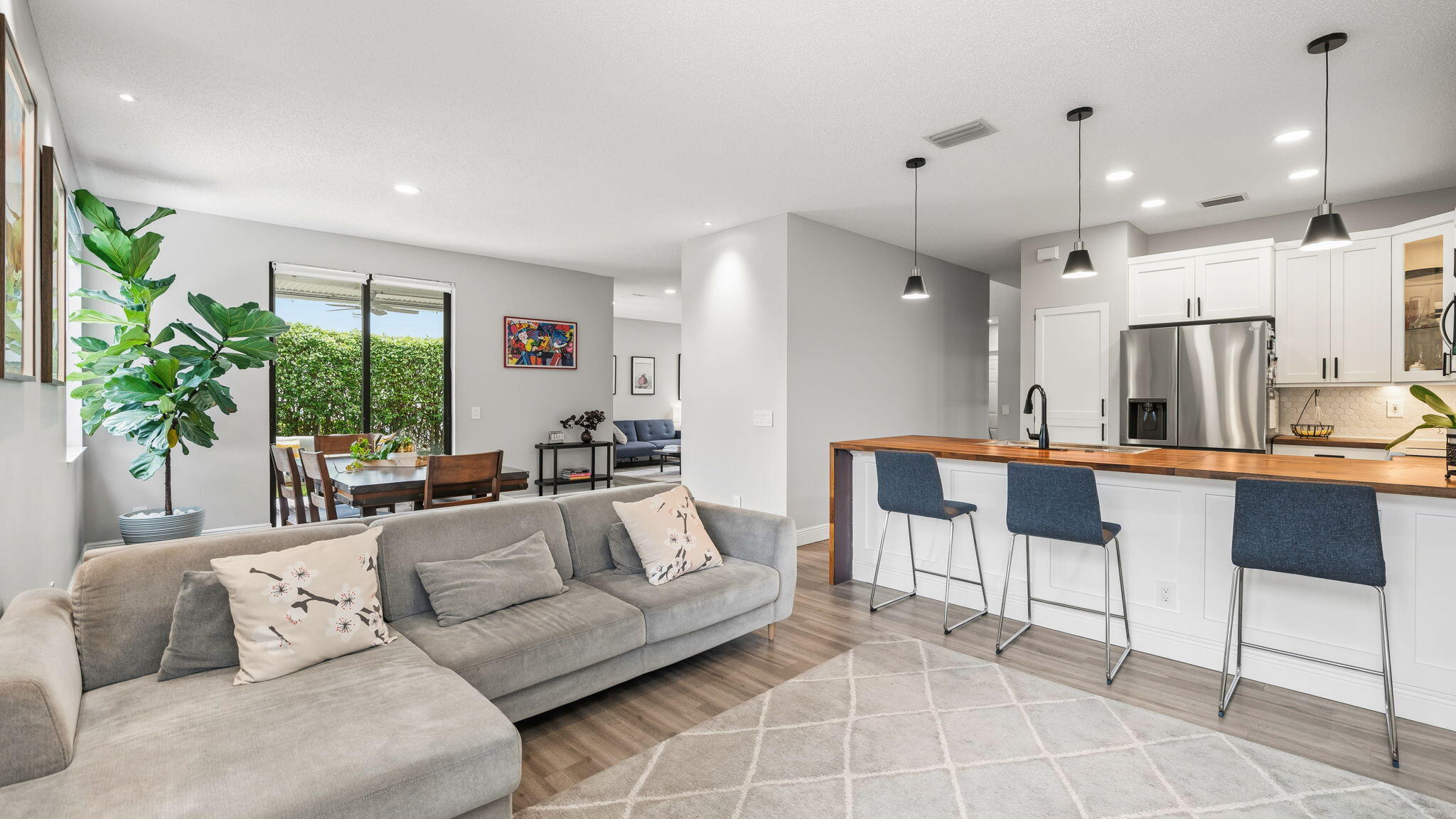 SECTOR 2-PARCELS 1 2 3 4 5 6 7 - Residential